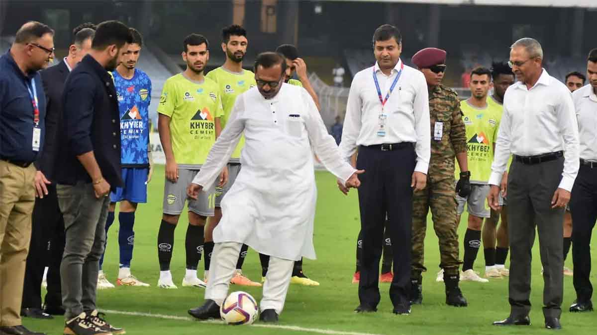 messi-kolkata-scandal-aroop-biswas-resignation-demand