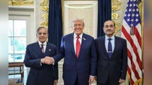asim-munir-us-visit-donald-trump-pakistan-politics