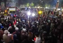 bangladesh-unrest-fire-attack-on-leading-media-offices-dhaka