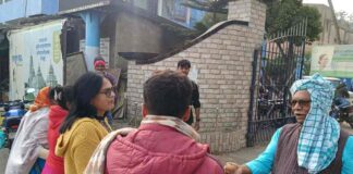 manoranjan-byapari-bjp-leader-photo-viral-jirat