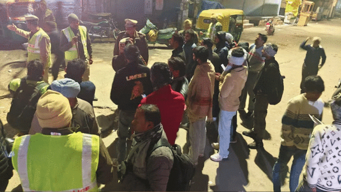 delhi Delhi Police New Year crackdown