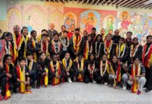 কলকাতায় ফিরে সমর্থকদের উচ্ছ্বাসে গা ভাসালেন মশাল কন্যারা east-bengal-women-return-kolkata-saff-champions-fan-celebration