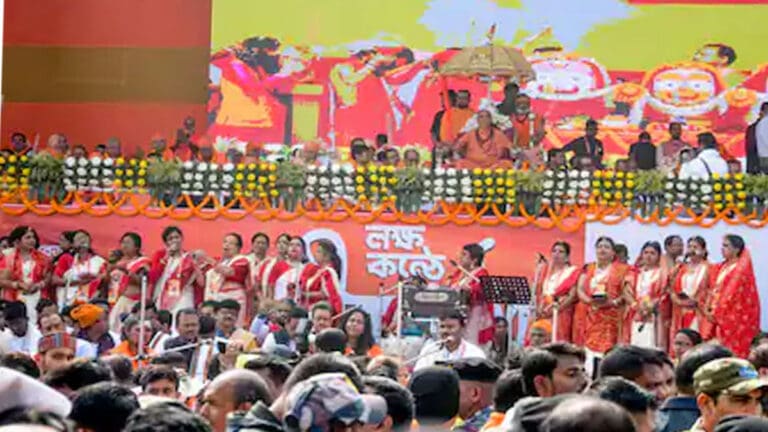 Brigade Sees Rising Footfall as Shuvendu and Sukanta Attend Grand Geetapath Gathering
