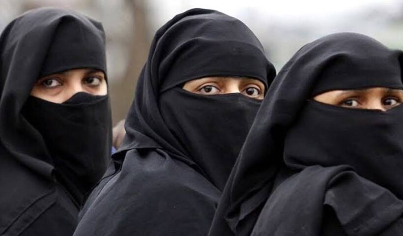 austria-parliament-hijab-ban-primary-schools