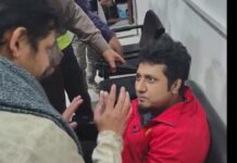 armed-youth-arrested-near-inquilab-mancha-shahbagh