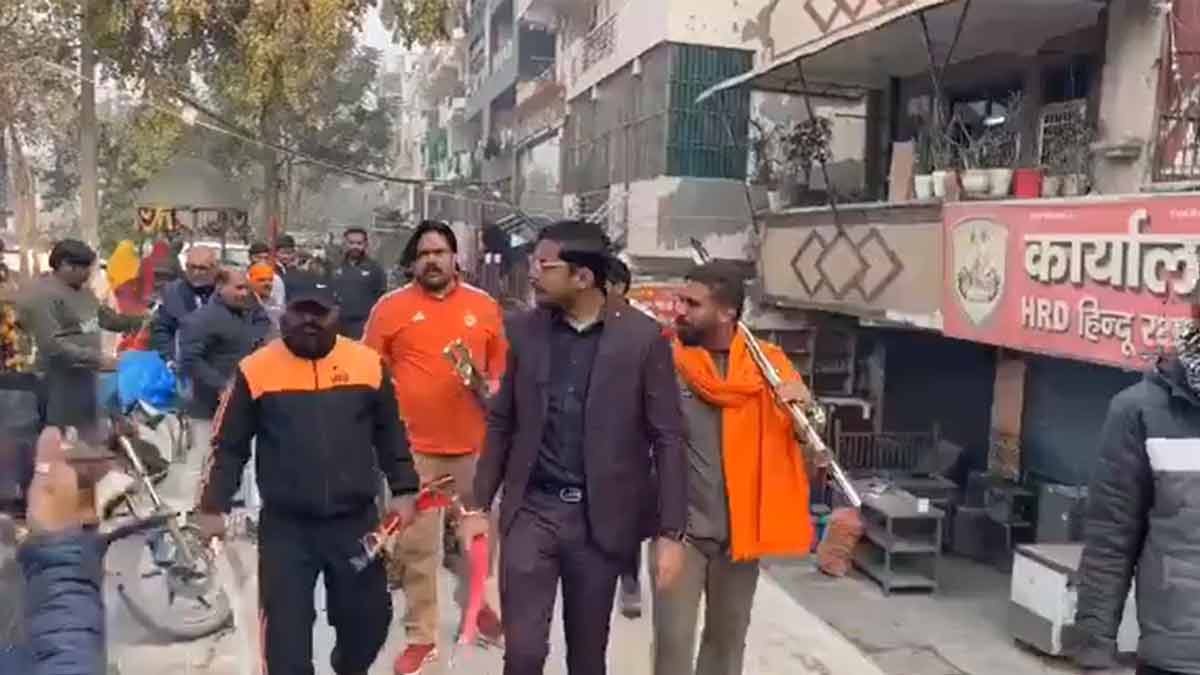 ghaziabad-hindu-raksha-dal-weapon-distribution-police-action