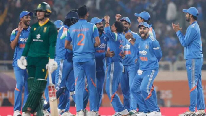 kuldeep-yadav-breaks-shane-warne-record-in-india-vs-south-africa-odi kuldeep-yadav-breaks-shane-warne-record-in-india-vs-south-africa-odi