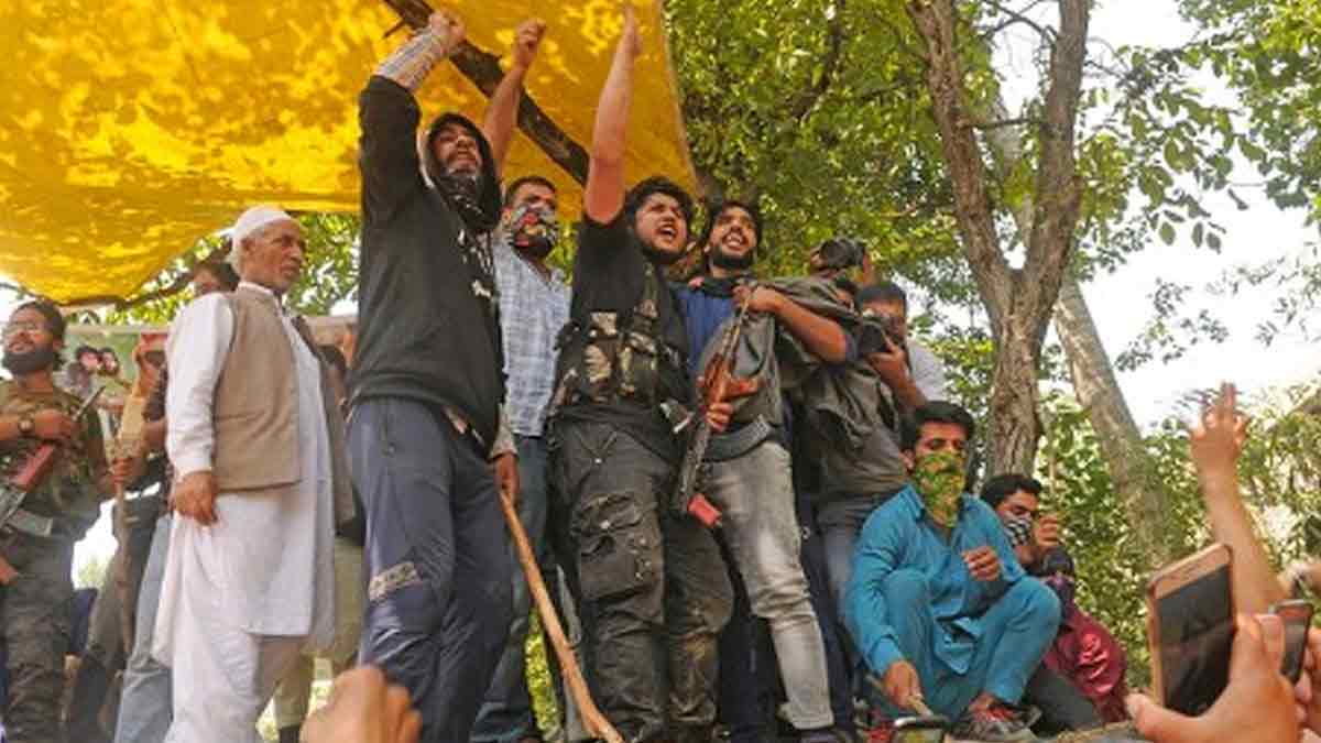 lashkar-commander-claims-10000-militants-killed-india-report