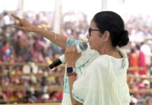 SIR নিয়ে ফের শুরু কমিশন মমতা তরজা Bankura Ranked First in Education and Merit, Says Chief Minister