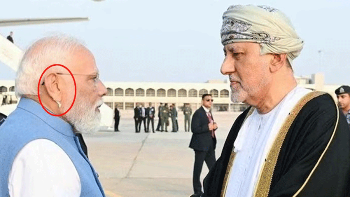 Modi's ear accessory seen during Oman visit