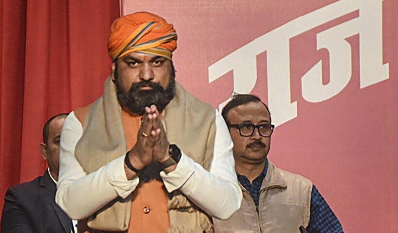 bihar-dy-cm-call-migrant-workers-return