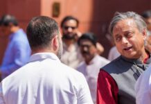 shashi-tharoor-misses-congress-meetings-controversy