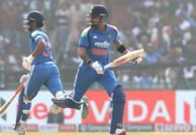 virat-kohli-ruturaj-gaikwad-half-centuries-india-vs-southafrica-2nd-odi