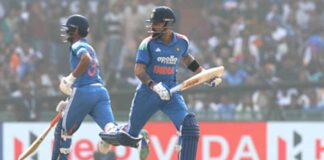 virat-kohli-ruturaj-gaikwad-half-centuries-india-vs-southafrica-2nd-odi