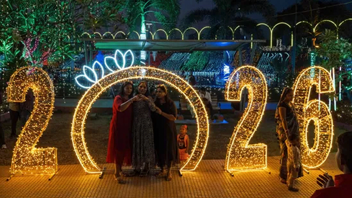 New Year India holiday status