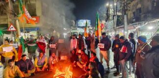 mamata-banerjee-file-snatching-controversy