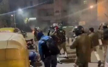 old-delhi-midnight-violence-turkman