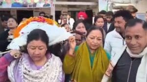 congress-symbolic-dead-body-protest