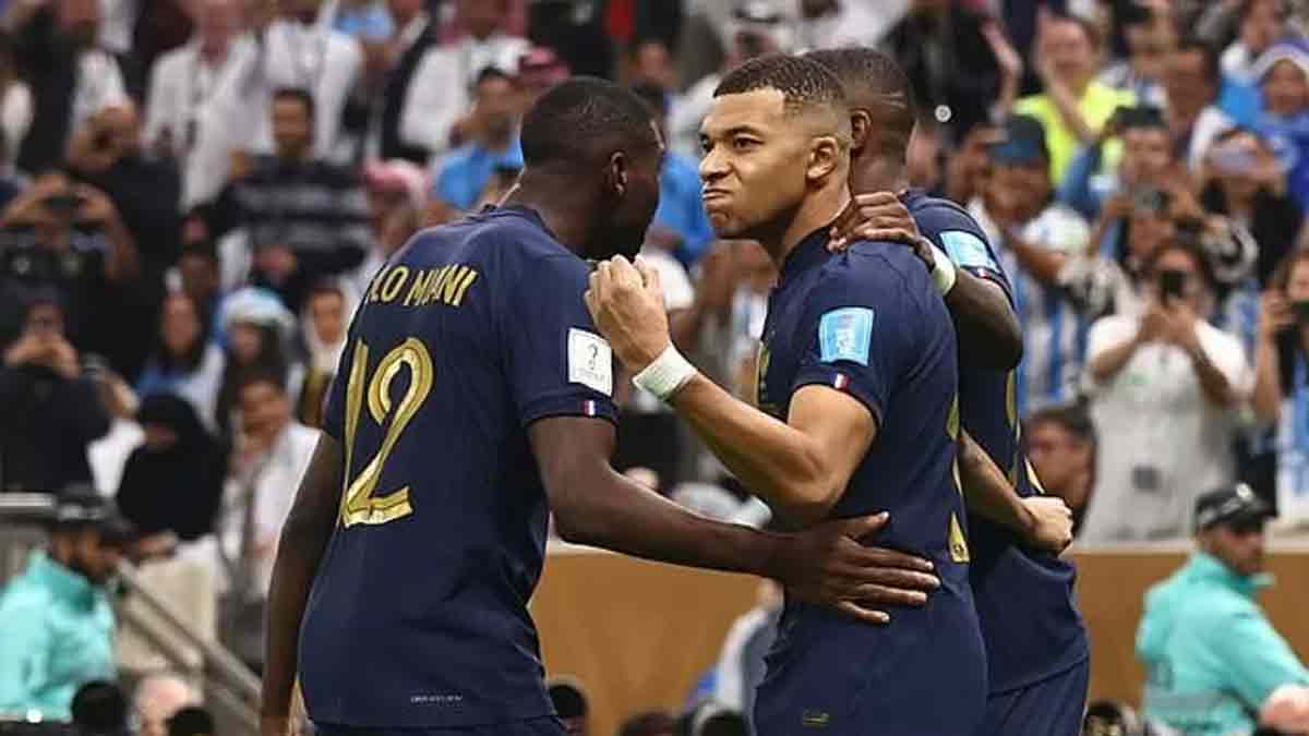 france-footballer-kolo-muani-unfazed-by-minor-car-accident-ahead-of-champions-league-clash