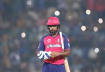 সঞ্জুর বিকল্প হিসেবে রাজস্থানে অধিনায়কের দৌড়ে এই ১৪ কোটির অভিজ্ঞ ক্রিকেটার ipl-2026-ravindra-jadeja-might-be-rajasthan-royals-new-captain