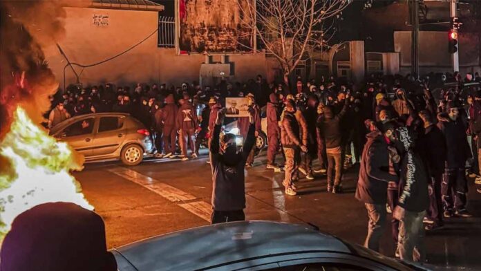 india-issues-advisory-citizens-in-iran-protests