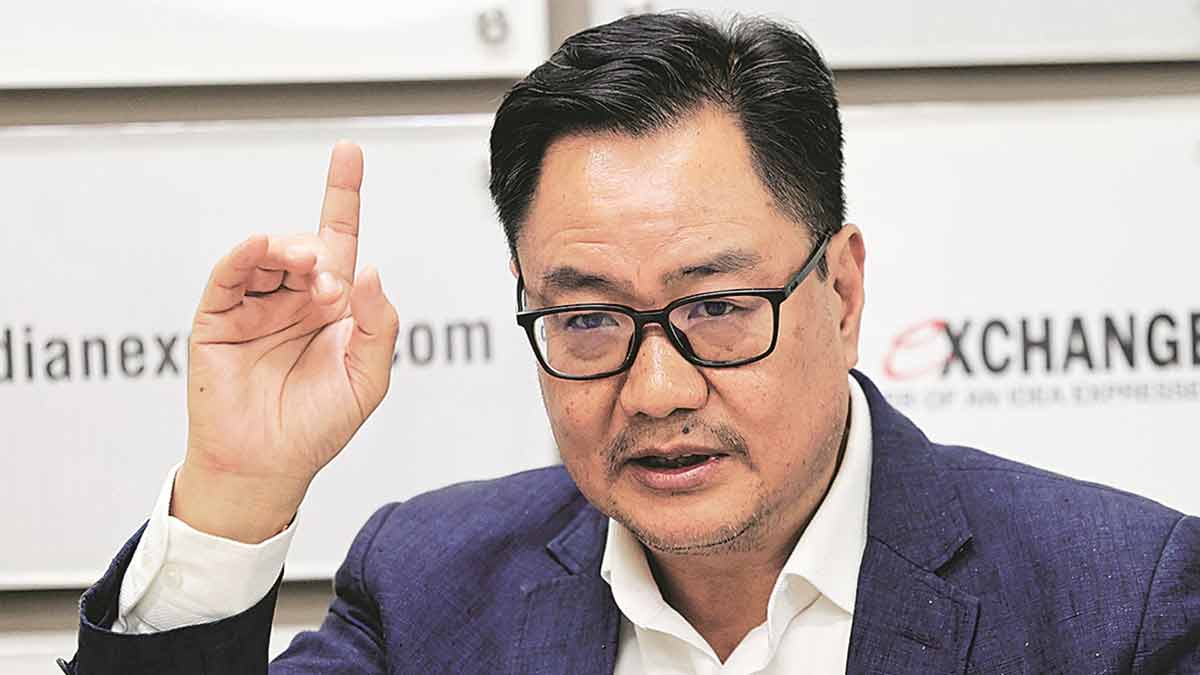 kiren-rijiju-muslim-prayers-haj-pilgrims