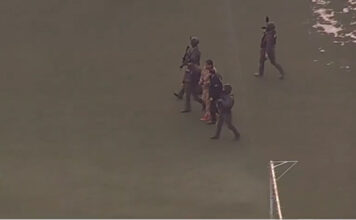 কড়া নিরাপত্তায় ঢেকে নিউ ইয়র্কের আদালতে আনা হল মাদুরোকে nicolas-maduro-produced-new-york-federal-court