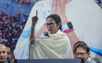 ইডির ‘তথ্য চুরির’ প্রতিবাদে রাজপথে মমতা, আইপ্যাক কাণ্ডে আজই শুনানি হাইকোর্টে mamata banerjee protest march