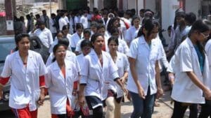 neet-pg-2025-negative-cutoff-controversy