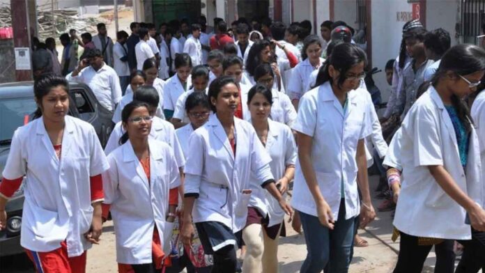 neet-pg-2025-negative-cutoff-controversy