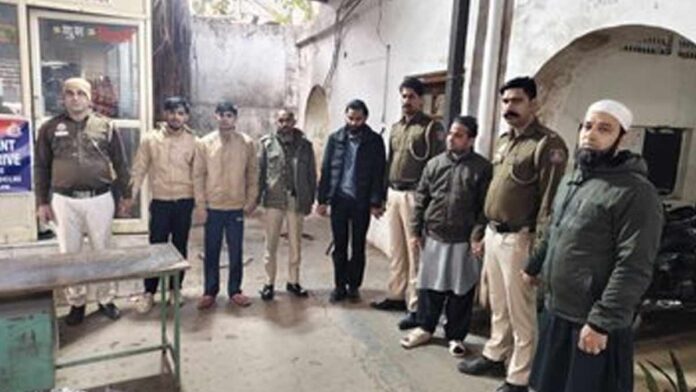 turkman-gate-stone-pelting-arrests-mcd-drive