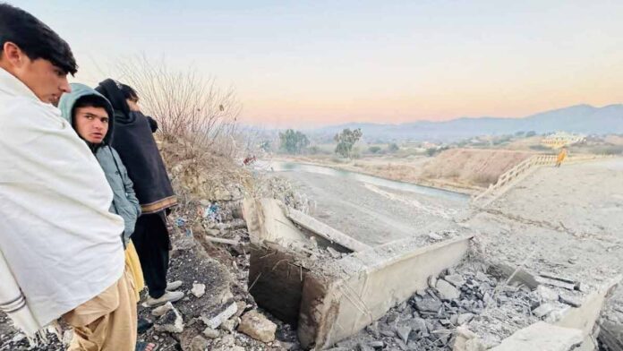 pakistan-bridge-blast-khyber-pakhtunkhwa-