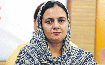 Sarabjeet Kaur trapped in Pakistan