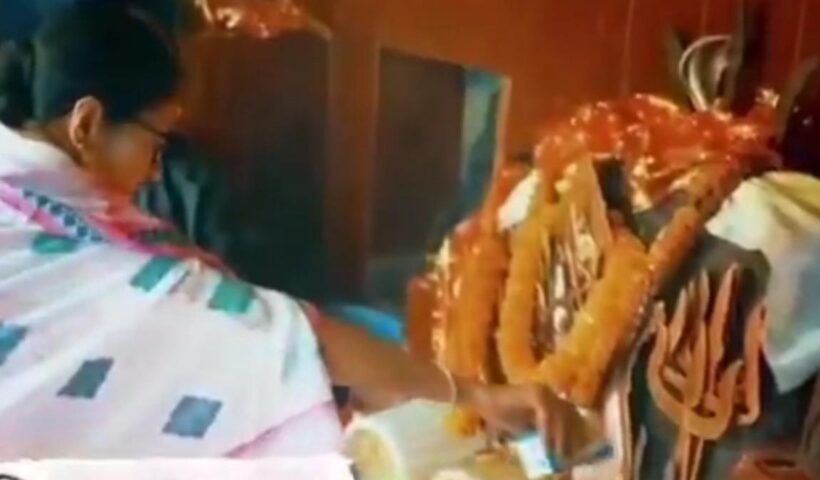 mamata-banerjee-shiva-temple-controversy-bjp