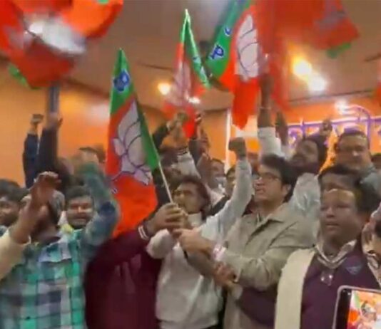 siliguri-youths-join-bjp-bengal-assembly-elections
