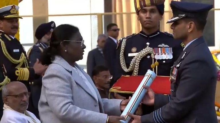 Ashok Chakra to Shubhanshu Shukla