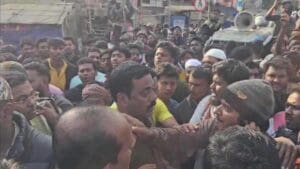 srirampur-bdo-office-form-7-sir-protest-hooghly