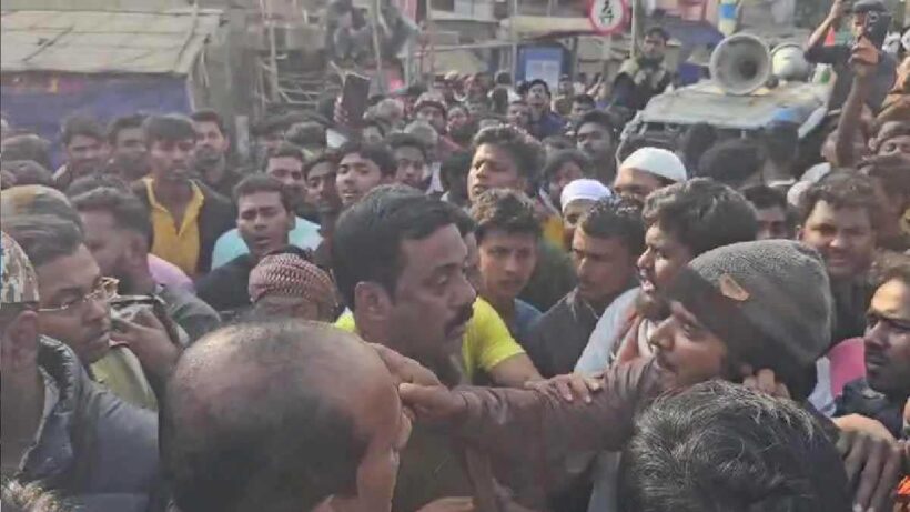 srirampur-bdo-office-form-7-sir-protest-hooghly