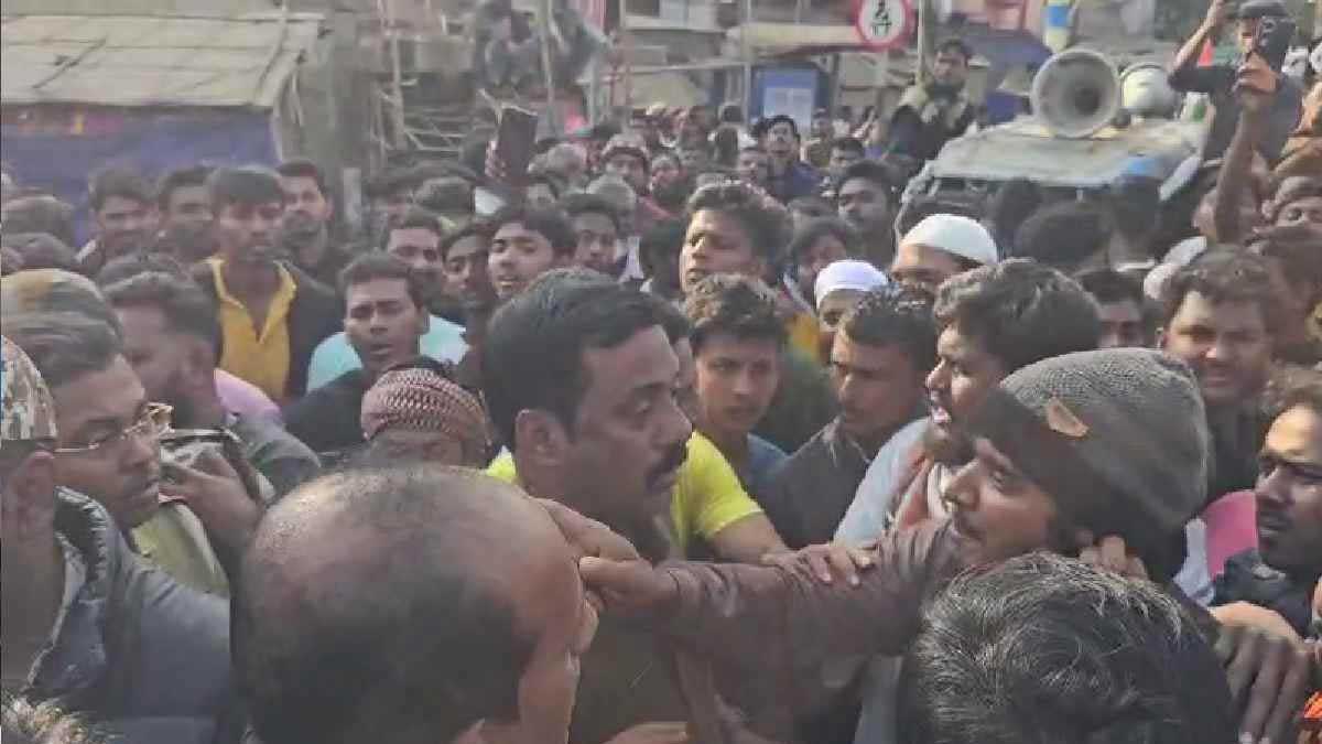 srirampur-bdo-office-form-7-sir-protest-hooghly