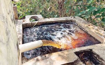 ইন্দোরের পর মোদী রাজ্যেও বিষাক্ত জলে বাড়ছে টাইফয়েড gandhinagar-typhoid-outbreak