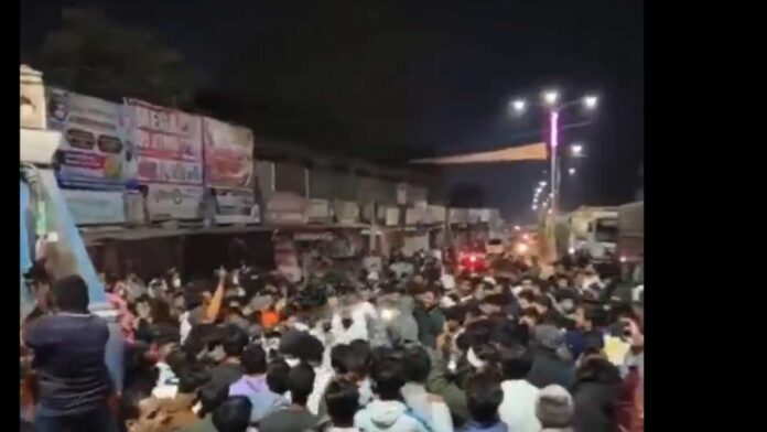 khargone-bus-incident-communal-tension-assault