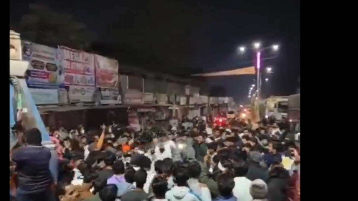 khargone-bus-incident-communal-tension-assault