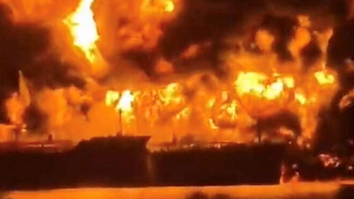 Iran suicide boat attack on oil tanker