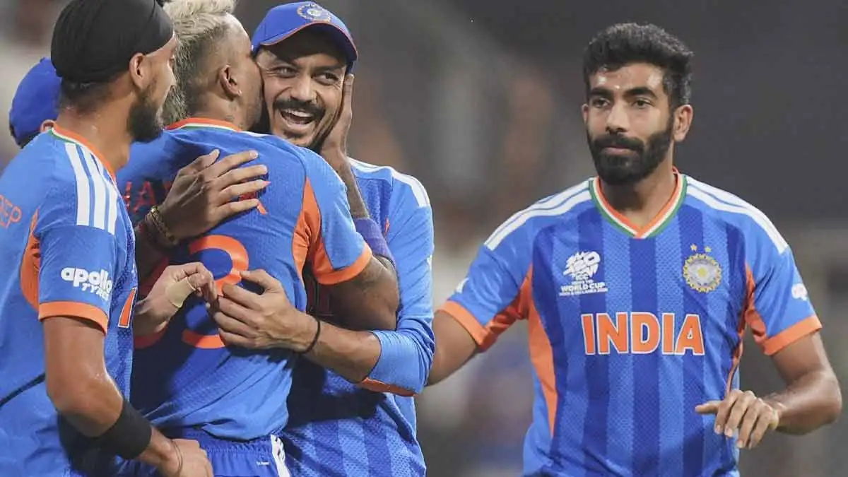 ব্যর্থ বেথেলের লড়াই, ইংরেজদের হারিয়ে ফাইনালে টিম ইন্ডিয়া india-beat-england-by-7-runs-t20-world-cup-semi-final-india-enter-final