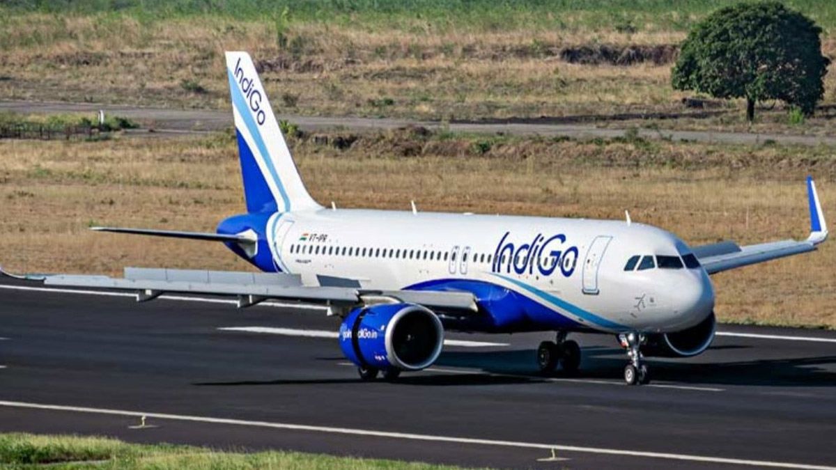 IndiGo emergency landing Delhi