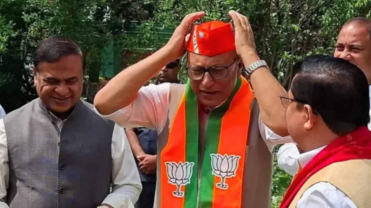pradyut-bordoloi-joins-bjp-in-presence-of-himanta-biswa-sarma