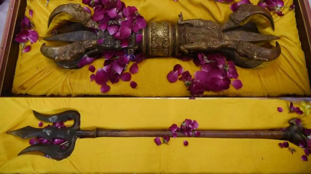 10000-year-old-trident-vajra-philippines-syed-shamir-hussain-claim