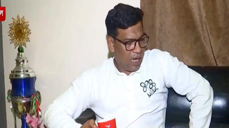 shovandeb-chattopadhyay-opposition-leader-signature-controversy