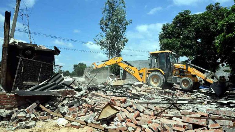 balochistan-protest-fauji-cement-factory-land-dispute