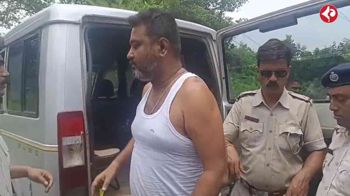 controversy-over-bijpur-police-parading-youth-tmc-leader-with-rope